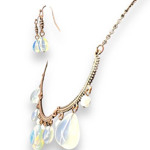 Necklace & Earrings Iridescent Water Fall Dangle Copper Color Jewelry Set - Picture 5 of 9